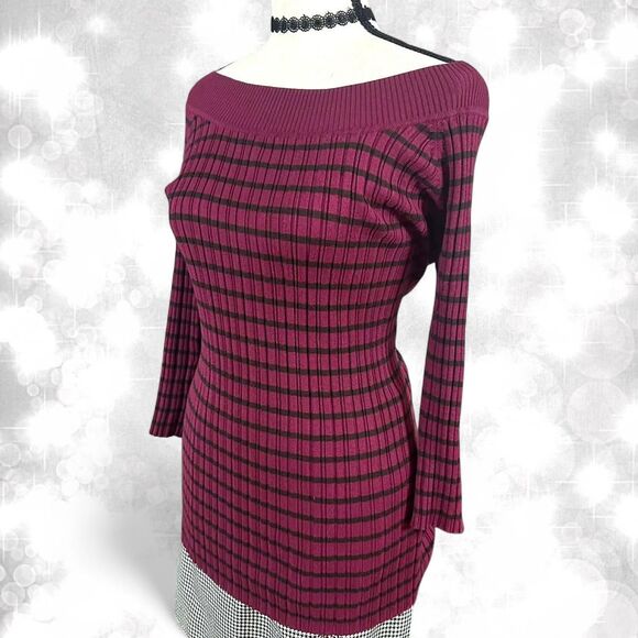 Rue 21 Y2K Alt Style Hot Pink Long Sleeve Top - Picture 2 of 7